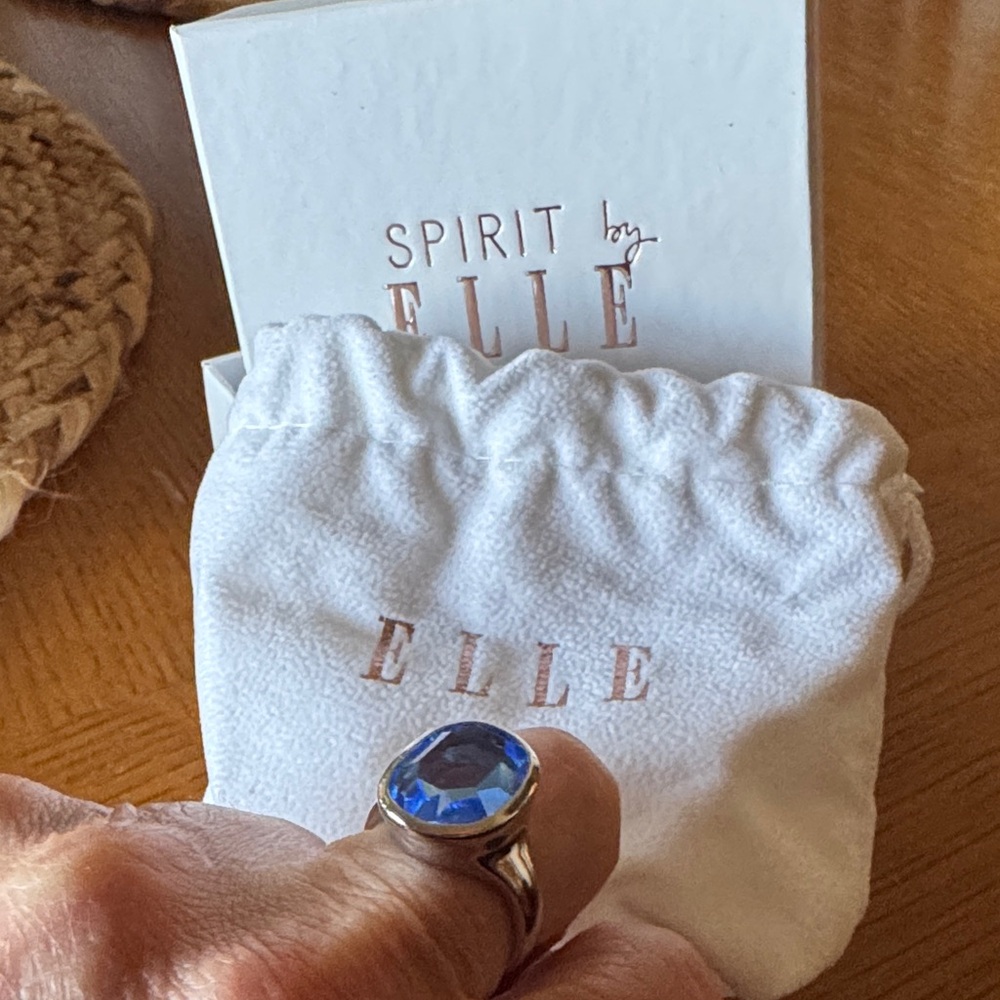 Elle Silver Ring with Blue Gemstone